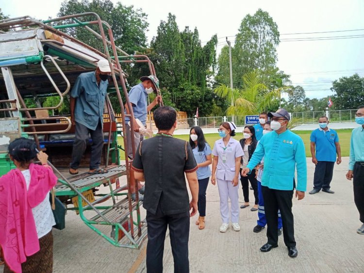 อำเภอโพธิ์ศรีสุวรรณ เปิดโครงการ"รถเมล์สุขภาพ" สายเสียว เพื่อรับส่งผู้ป่วยทั่วไป