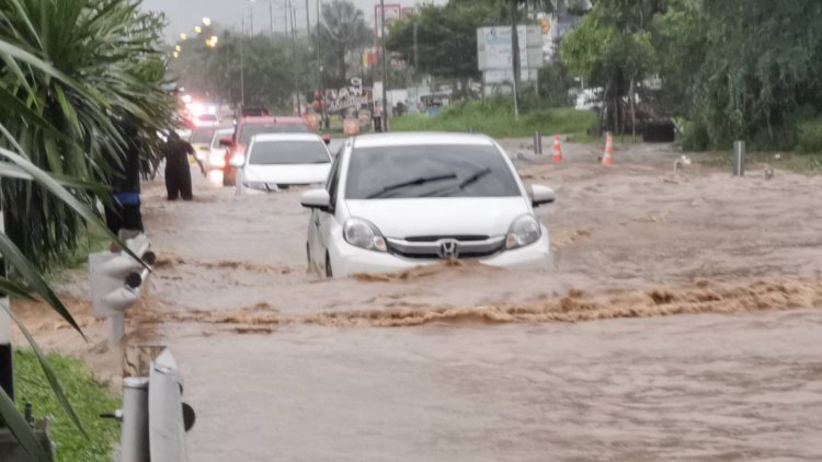 ผู้ว่าฯโคราชสั่งเร่งผลักดันน้ำในลำมูลด่วนรองรับน้ำใหม่ลำตะคอง-ป้องกันน้ำท่วมพื้นที่เศรษฐกิจ