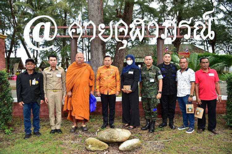ผู้การนาวิกฯ จัดเสวนาจิบกาแฟยามเช้า ร่วมหลากองค์กร ร่วมแลกเปลี่ยนแก้ปัญหาและพัฒนาเศรพื้นที่ ช่วยเหลือประชาชน