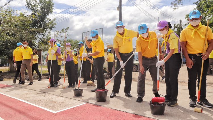 ผู้ว่าฯ ชลบุรีเดินหน้ารณรงค์ “ลดอุบัติเหตุบริเวณทางข้ามและสวมหมวกนิรภัย 100 %