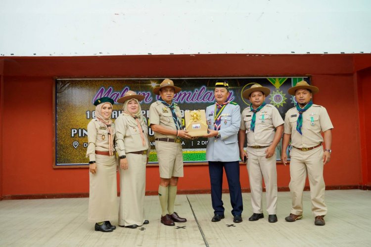 สพป.ยะลา เขต 3 รับมอบเหรียญเกียรติยศที่ระลึกในงานครบรอบ 100 ปีการลูกเสือ รัฐเดดาห์ ประเทศมาเลเซีย