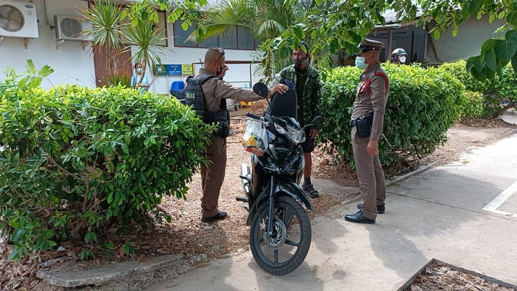 ตำรวจสภ.กบินทร์บุรี ตามรวบหนุ่มจิตเวชลักรถจยย.ในเขตโรงพยาบาล