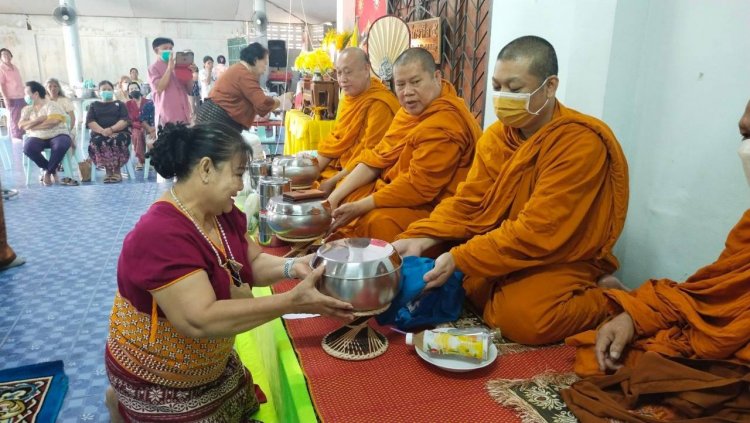 ชุมชนมณีไพรสณฑ์ แม่สอดจัดพิธี “สะเดาะเคราะห์ สืบชะตา เสริมราศรี ”