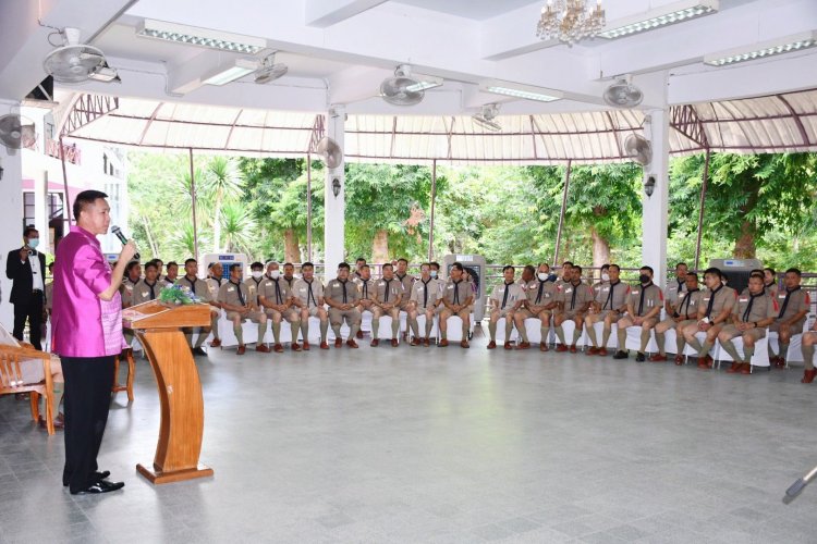 ผู้ว่าฯ ชลบุรี เปิดการฝึกอบรมบุคลากรทางการลูกเสือระดับผู้นำ รุ่นที่ 952