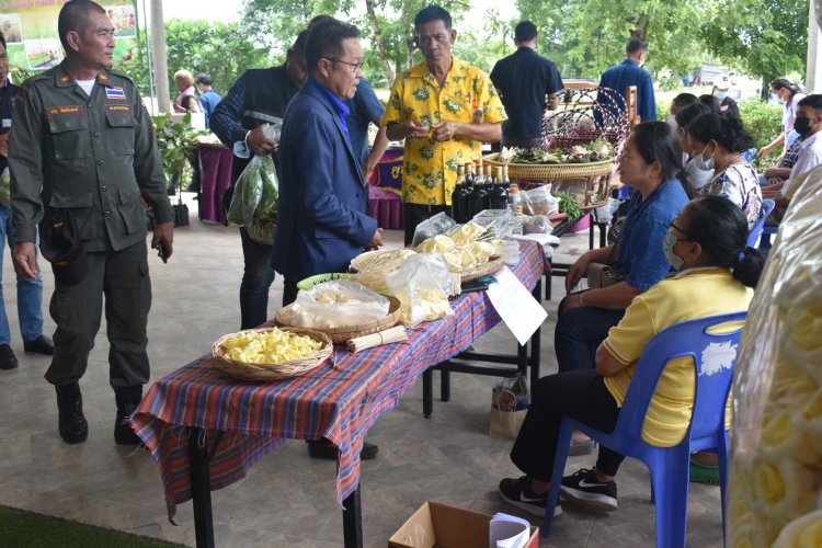 ปราจีนบุรี  คัดสรรหมู่บ้านเศรษฐกิจพอเพียง อยู่เย็นเป็นสุข  และกิจกรรมพัฒนาชุมชนมดีเด่น ประจำปี 2566