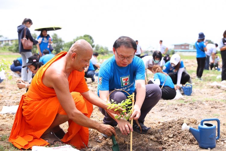 “ปลูกป่า ปลูกธรรม” ในวันอาสาฬหบูชา ปี 2566