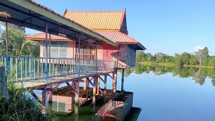 สุดเศร้า!ไฟรั่วจากกุฏิวัดลงน้ำ ช็อตเด็กชายในหมู่บ้านดับสลดคาสระ 4 ศพ