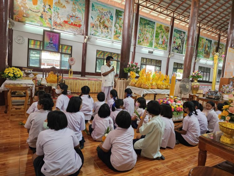 ชีวิตครูไทย ทำได้ทุกอย่างวิงวอนขอบ้านพักสวัสดิการ ปรับฐานเงินเดือน แก้หนี้ครู