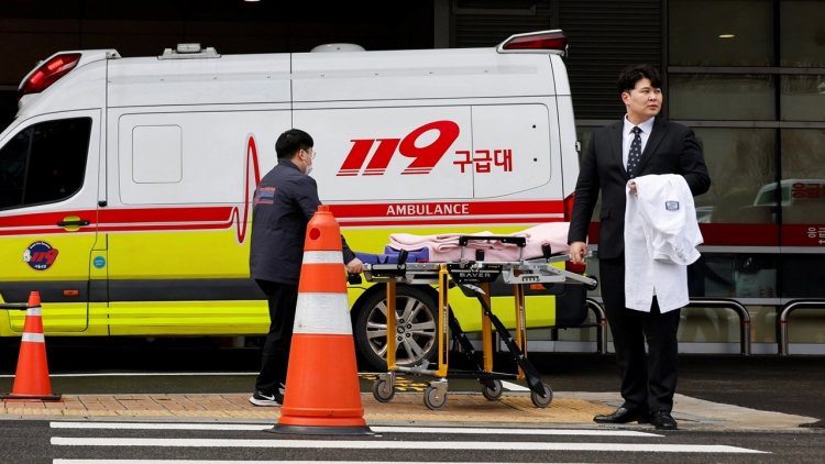 เกาหลีใต้ส่งแพทย์ทหารเสริมกำลังโรงพยาบาล หลังหมอแห่ประท้วงทั่วประเทศ