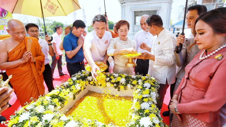 สมเด็จพระมหาวีรวงศ์ วางศิลาฤกษ์อาคารสมเด็จพระพุฒาจารย์วัดบางหลวงหัวป่า