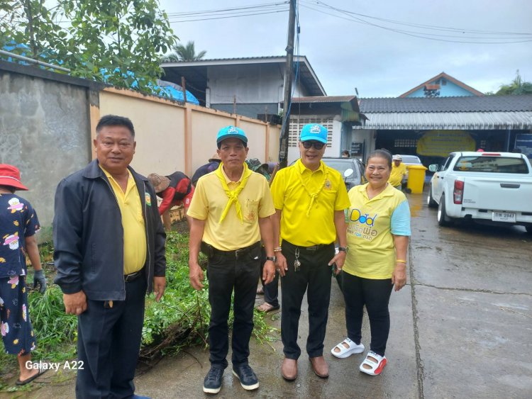 ผู้บริหาร ทน.แม่สอด ร่วมพัฒนา ชุมชนมณีไพรสณฑ์ ตามโครงการกิจกรรมพัฒนาสิ่งแวดล้อม