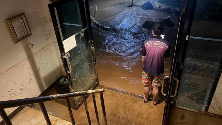 ฝนถล่มหนักพะเยาอ่วมซ้ำรอบ 2 อ่างเก็บน้ำห้วยแก้วล้นปริงเวย์ท่วมบ้านเรือน