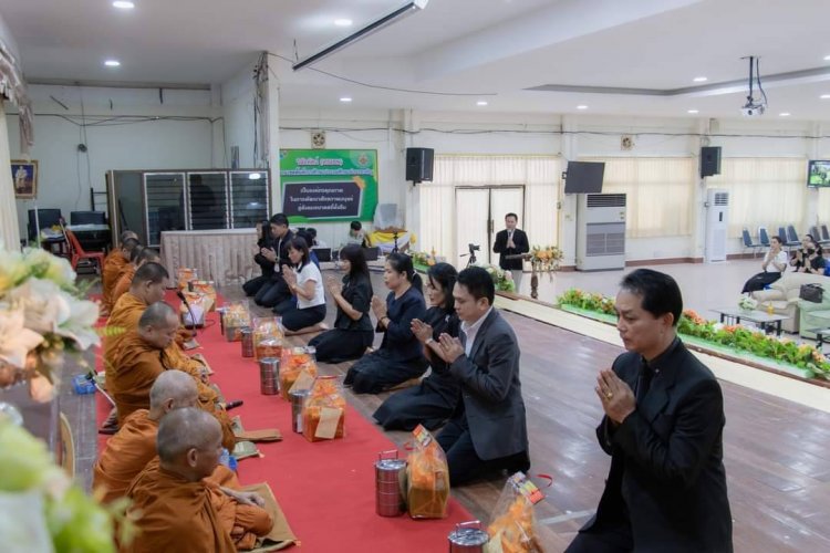 สพป.อำนาจเจริญทำบุญอุทิศส่วนกุศลให้กับครูนักเรียนโรงเรียนวัดเขาพระยาสังฆารามเหยื่อรถบัสมรณะ