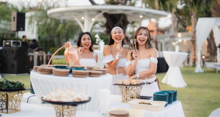 ปักหมุด!! สถานที่จัดงานเลี้ยงสุดชิคติดทะเล Aviyana Hua Hin