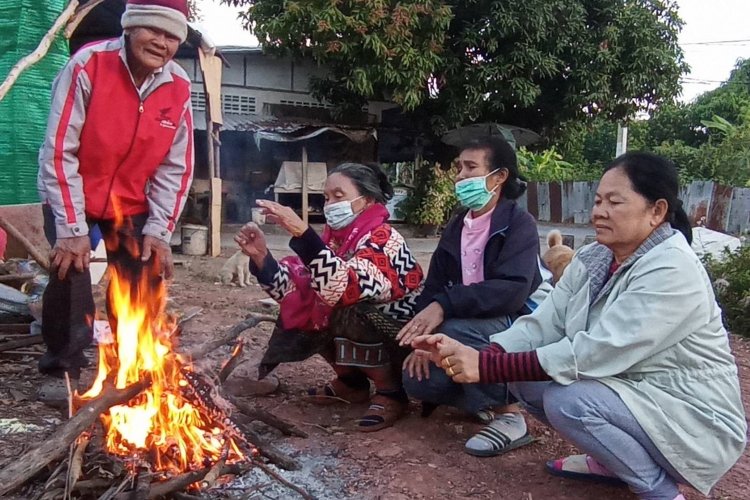 ทั่วไทยเย็นยะเยือก!ลุงตาบอดหนาวตาย-เหมยขาบโผล่อินทนนท์