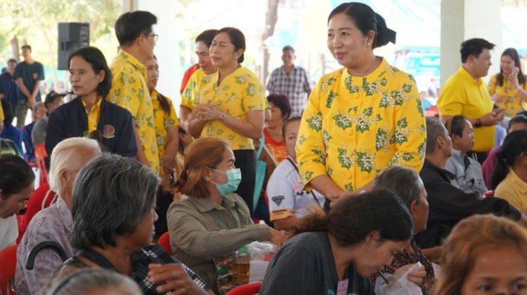 โครงการหน่วยบริการเคลื่อนที่ บำบัดทุกข์ บำรุงสุข สร้างรอยยิ้มให้ชาวปราจีนบุรี