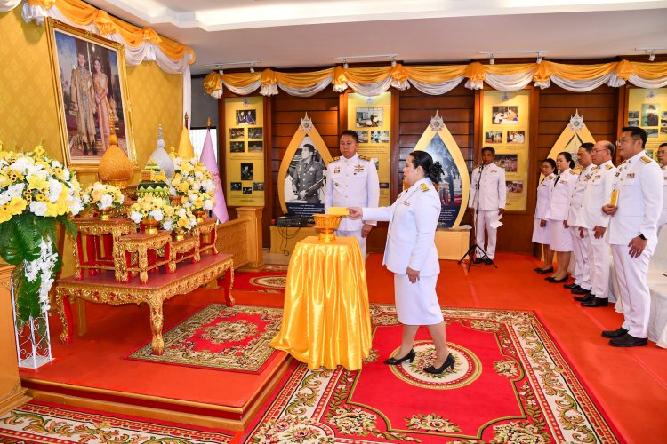จังหวัดชลบุรีจัดพิธีรับมอบปฏิทินหลวงพุทธศักราช 2568