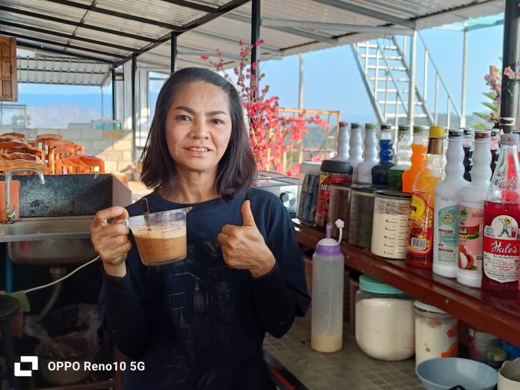 พลิกชีวิตสาวออฟฟิศ หันหน้าสู่ยอดภูปั้น “ร้านกาแฟ มะลิลา คาเฟ่” บนถนนลอยฟ้า