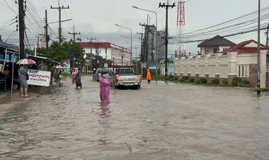 ฝนกระหน่ำทั้งคืน! ท่วมขังตัวเมืองระยอง จราจรอัมพาต