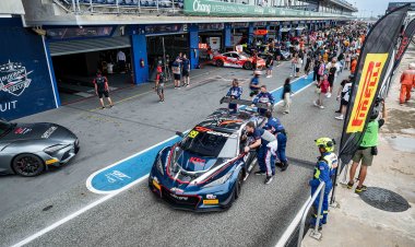 อลังการ! “พิตวอล์คพันล้าน” ศึก GT World Challenge Asia 2025 สนามประเทศไทย