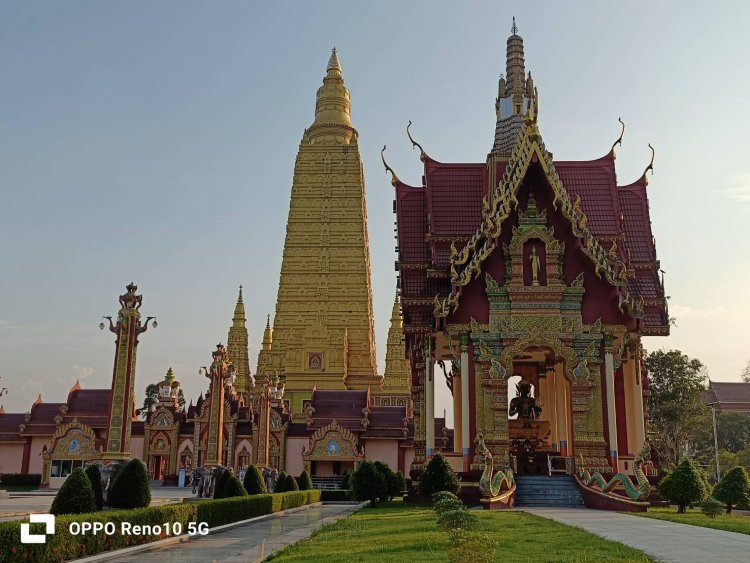 “วัดมหาธาตุวชิรมงคล” งามพุทธศิลป์ ตระกาลตา บนดินแดนพุทธศานาที่กระบี่