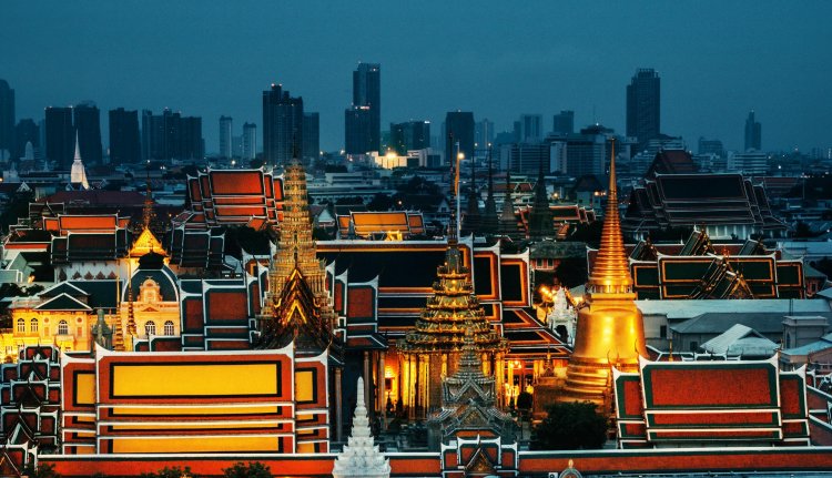 ศิลปะระดับโลกใจกลางกรุงเทพฯ! KAWS:HOLIDAY THAILAND เริ่มแล้วที่สนามหลวง