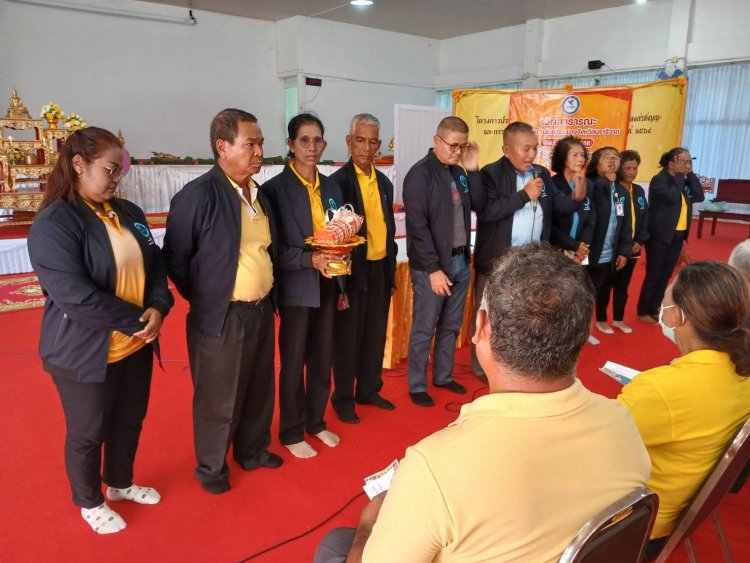 เดินหน้าสร้างสันติสุข คพท.จัดพูดคุยเวทีไทยพุทธกลุ่มเปราะบาง สร้างคนพื้นที่ สมานฉันท์ ไทยพุทธ-มุสลิม เป็นหนึ่ง