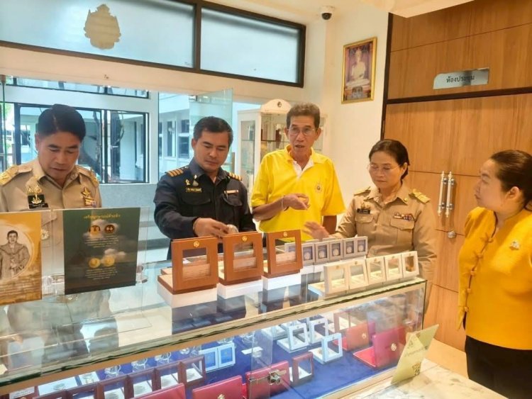 ธนารักษ์ อำนาจเจริญ เปิดการจำหน่าย จ่ายแลกเหรียญกษาปณ์ที่ระลึก