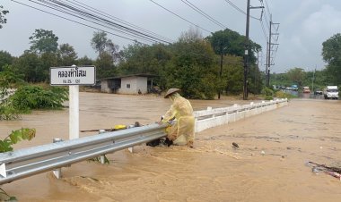 ฝนถล่มตราด”แหลมงอบ-เขาสมิง”ระทึกน้ำป่าไหลหลากท่วมสะพาน-ถนน