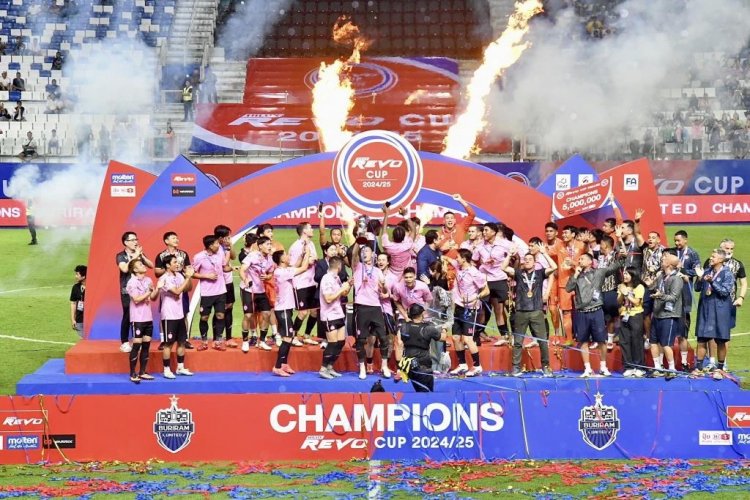 ปราสาทสายฟ้า ซัด 2 ตุงทดเวลา เชือด ราชันโคขาว ผงาดแชมป์รีโว่ คัพ สมัยที่ 8