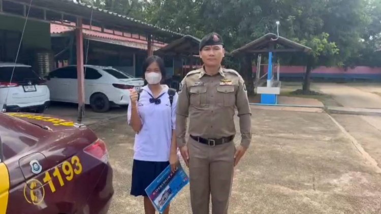 ชื่นชม! ตำรวจทางหลวงเมืองปราจีนบุรี ขันอาสาส่งนร.ไปโรงเรียนแทนผู้ปกครอง