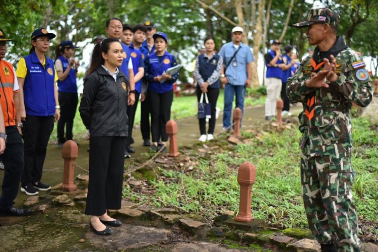 "ไตรศุลี" นำคณะจัดกิจกรรม "มหาดไทยรวมใจ ส่งกำลังใจให้พี่น้องชายแดน"