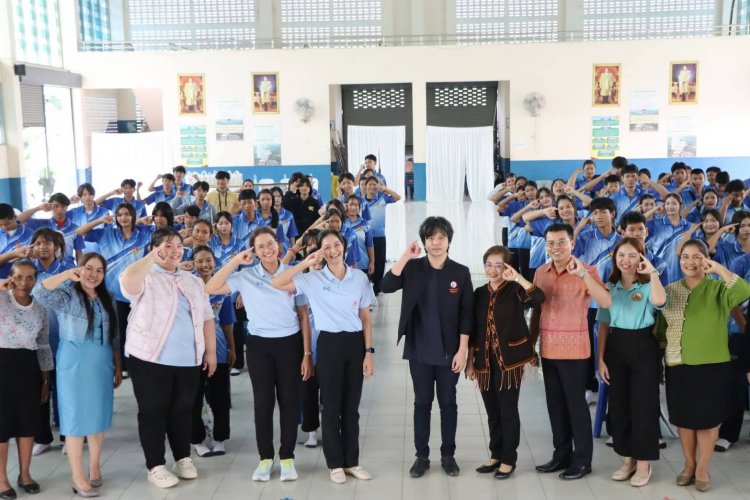 อบจ.ศรีสะเกษรอบรมโครงการเยาวชนรุ่นใหม่ใส่ใจโรคซึมเศร้าในเขตจังหวัด