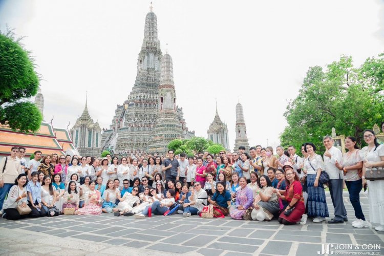 J&C จัดทริป “เที่ยวกรุงดินเนอร์หรู”พาสมาชิกสัมผัสประสบการณ์ระดับพรีเมียม พร้อมเสริมความรู้ทางธุรกิจครบสูตร