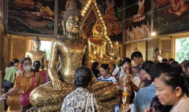 ปชช.ทั่วสารทิศแห่ปิดทอง-ไหว้ขอพร “พระเจ้าใหญ่” วัดหงส์บุรีรัมย์เสริมสิริมงคล