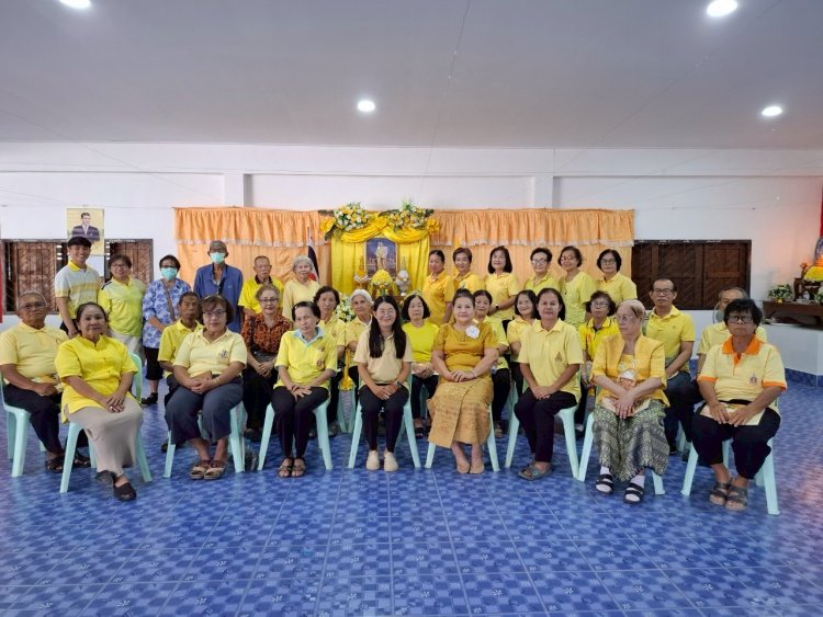 ชุมชนมณีไพรสณฑ์ เทศบาลนครแม่สอด จัดกิจกรรมพิธี ถวายพระพรชัยมงคลในหลวงร.10