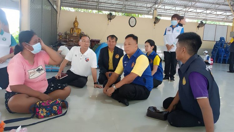 ผู้อพยพจากชายแดนสระแก้ว 29 รายมาอยู่อาศัยที่วัดประดู่เมืองกบินทร์บุรี