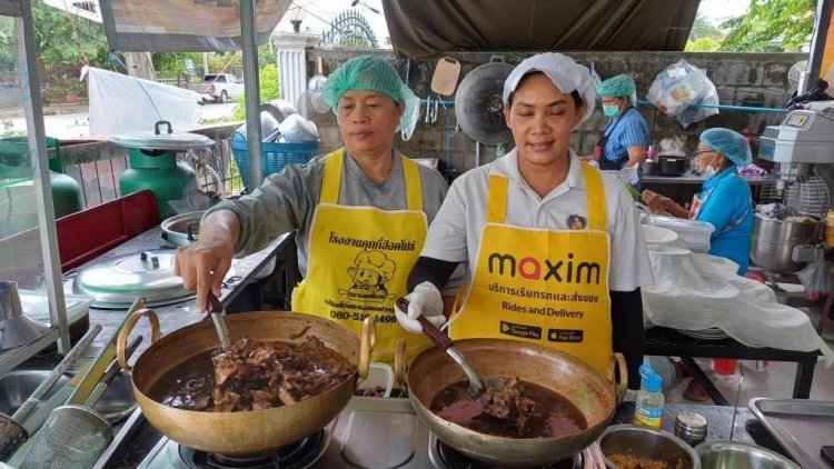 ลูกค้าบริจาคเลือดช่วยชาติ ทานฟรีเตี๋ยวเนื้อพิษณุโลกถึงสิ้นเดือนนี้