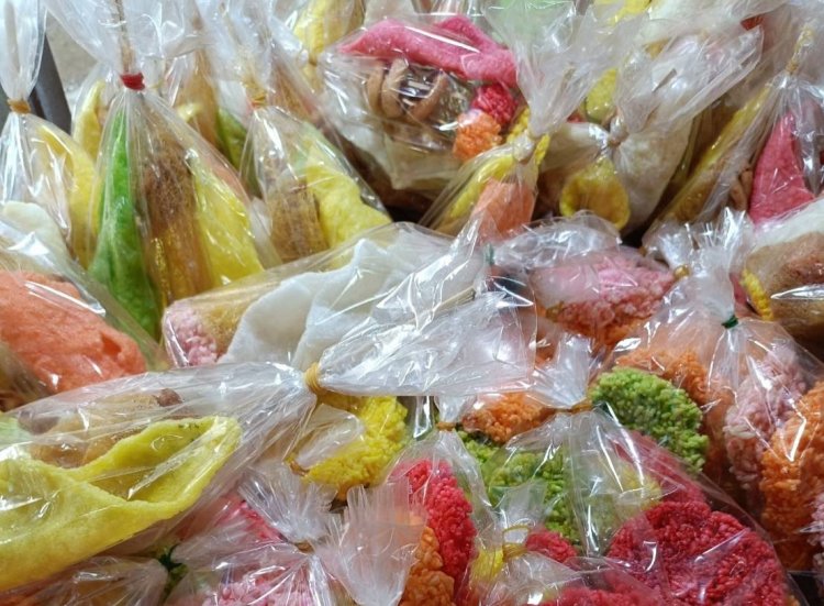 เตรียมขนมทำบุญเดือนสิบ  ประเพณีชาวใต้สืบทอดมาแต่โบราณ