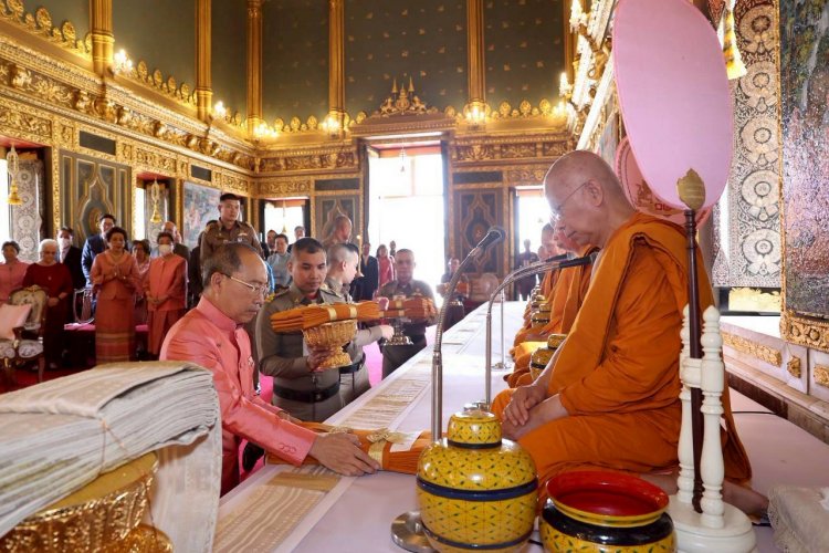 ราชสกุลในพระบาทสมเด็จพระจุลจอมเกล้ารวมใจ บำเพ็ญกุศลเนื่องในวันคล้ายวันพระบรมราชสมภพรัชกาลที่ 5 และรัชกาลที่ 8 ณ วัดราชบพิธ