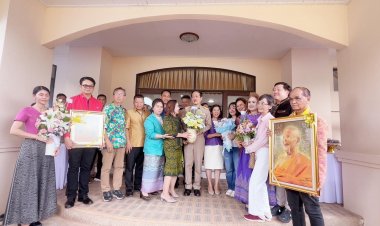 ชาวศรีสะเกษต้อนรับอนุรัตน์ ธรรมประจำจิต ผู้ว่าราชการจังหวัดศรีสะเกษ คนใหม่