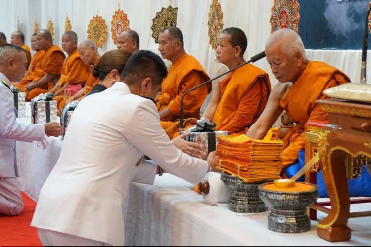 ศรีสะเกษประกอบพิธีบำเพ็ญกุศลสัตตมวารถวายเป็นพระราชกุศลสมเด็จพระพันปีหลวง