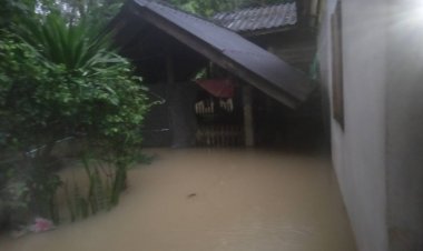 อลหม่านกลางดึก!น้ำล้นตลิ่งคลองส้านแดงเอ่อท่วมฉับพลัน3ตำบล  อำเภอตะโหมด