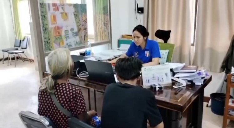 หลานเศร้าควงยาย!โร่ขึ้นโรงพักแจ้งความเอาผิดคนร้ายลักจยย.