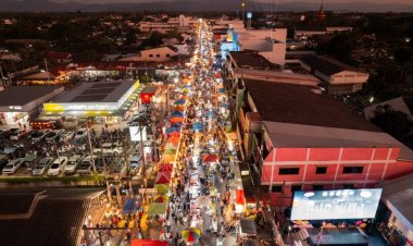 แสงสีเสียงสุดอลังการ!“เชียงใหม่ Night Market” ถนนคนเดิน “สันกำแพง”บูมท่องเที่ยว-กระตุ้นเศรษฐกิจ