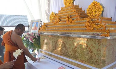 พระมหากรุณาธิคุณล้นเกล้าฯ พระราชทานเพลิงศพเป็นกรณีพิเศษ เหยื่อเครนรถไฟความเร็วสูงถล่มสีคิ้ว