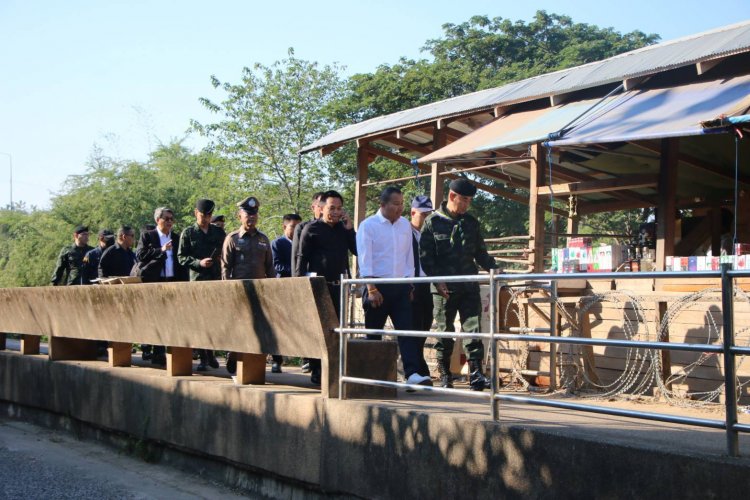 ทหารสนธิกำลังตำรวจ-ปกครอง ลงพื้นทีตรวจสอบชาวเมียนมาบุกรุกอาณาเขตไทย