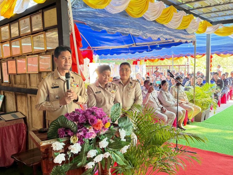 รองผู้ว่าฯศรีสะเกษ ลงพื้นที่ประเมิน คัดกรอง ผู้นำต้นแบบเข้มแข็ง