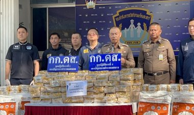 ไล่ล่าระทึกกลางดึก!สกัดจับ2ผู้ต้องหาลอบขนยาไอซ์ 448 กก.ซุกกระสอบอาหารแมว