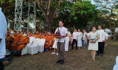 ศรัทธาล้น!พุทธศาสนิกชนแห่ร่วมงานเทศกาลมาฆปูรมีศรีปราจีน ครั้งที่ รับวันมาฆบูชา ณ โบราณสถานสระมรกต